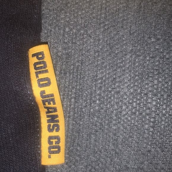 Large polo sweatshirt. Black and yellow - Picture 2 of 3